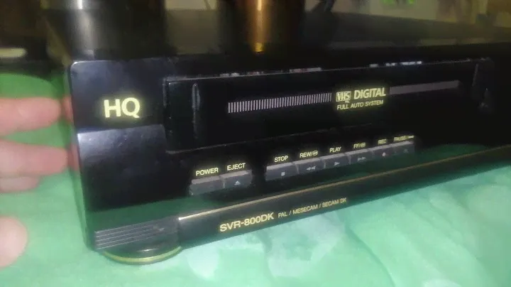 SHIVAKI SVR-800DK video cassette recorder